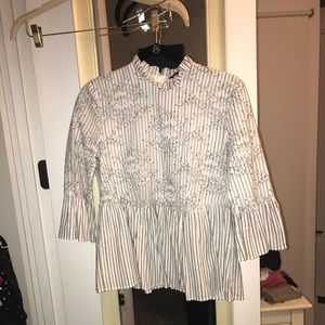 Chic Lace High Collard Top